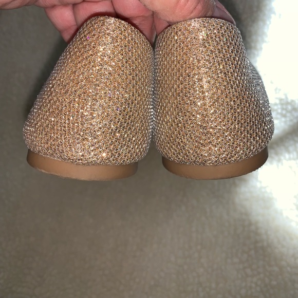 Mix No. 6 gold very sparkly flats size 8. - Picture 5 of 15